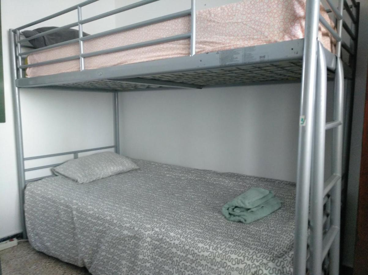 Famara Hostel Ngoại thất bức ảnh